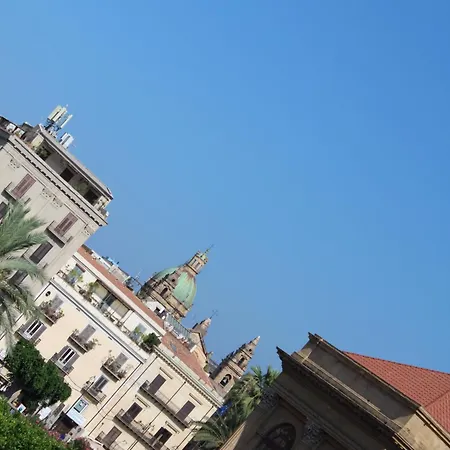 Falstaff & Guest house Palermo